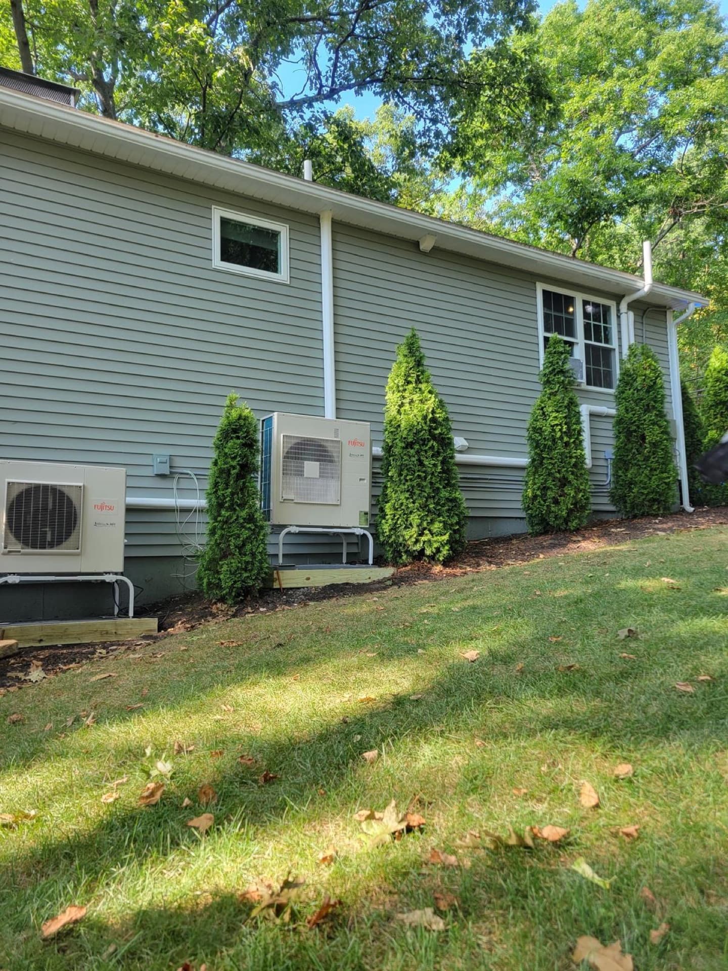 Ductless mini-split unit